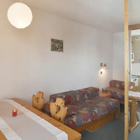 3000 Apartment *
