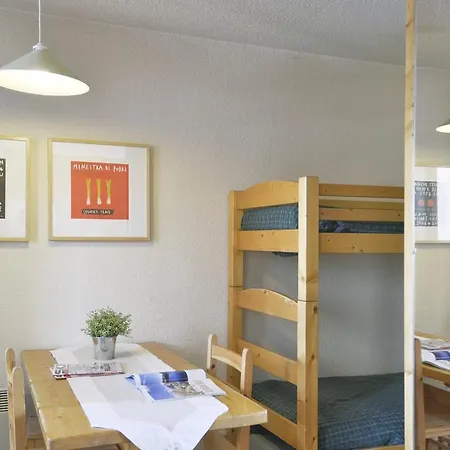 3000 Apartment *